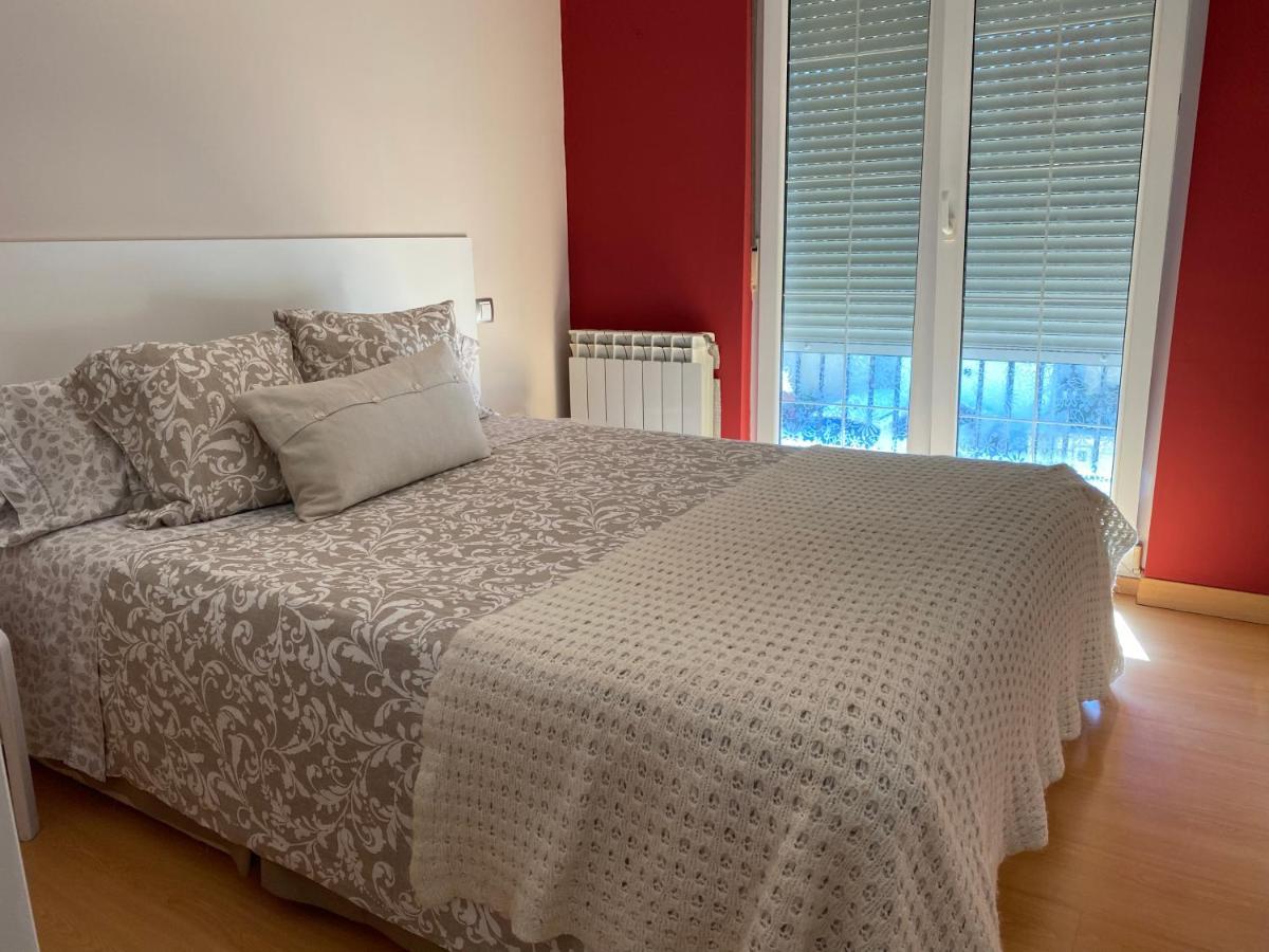 Habitacion Con Bano Privado En Casa Del Anfitrion Carandia Luaran gambar